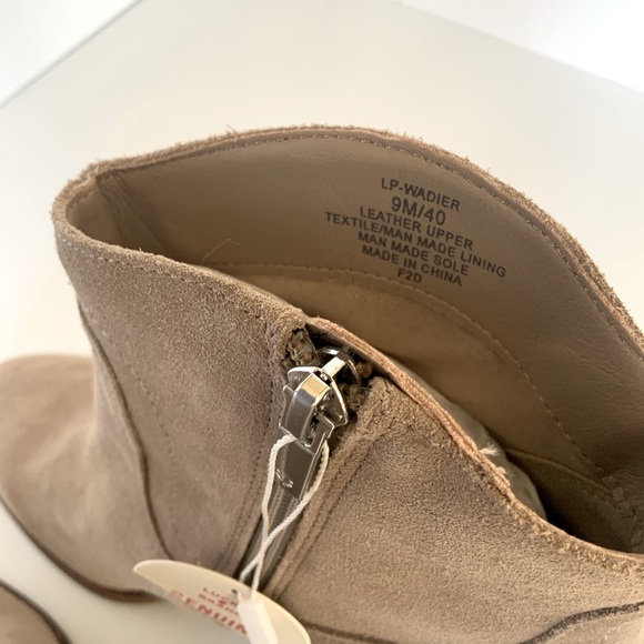 Lucky Brand Waltz Tan Suede Leather Side Zip Wedge Ankle Booties Sz 9 & 10 NWT - Picture 5 of 13